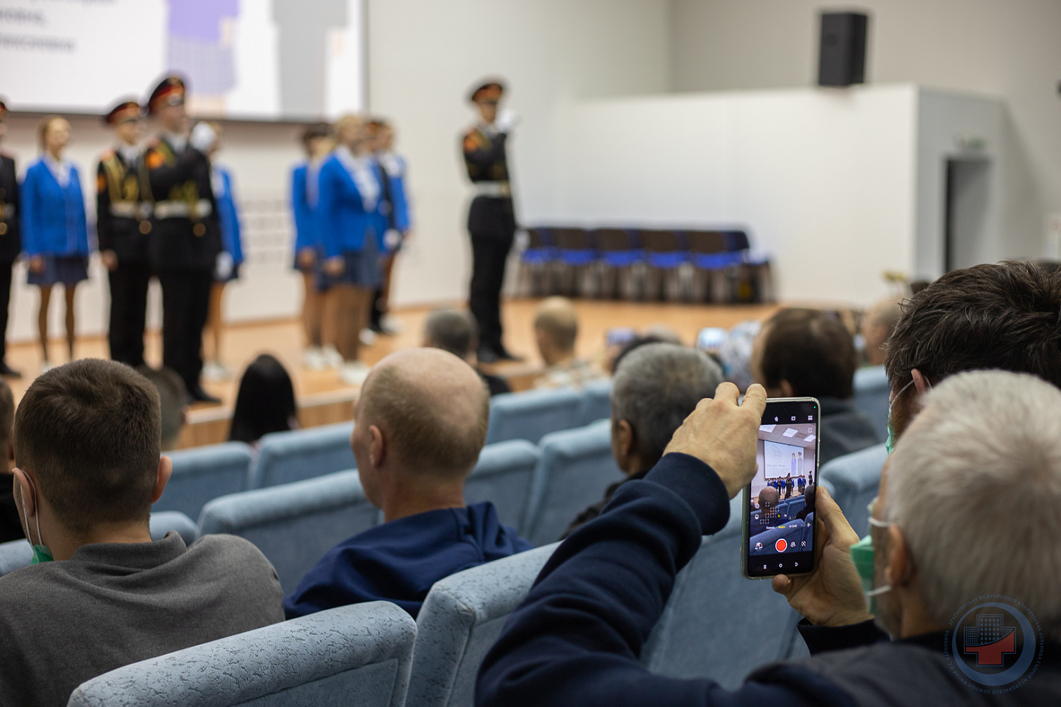 Концерт-подарок для пациентов и медиков в канун нового года